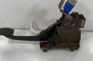 Pedale d'embrayage DACIA DUSTER 1