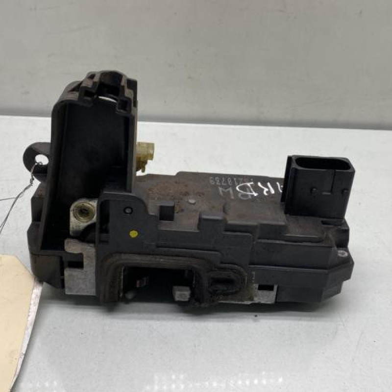 Serrure arriere droit OPEL ASTRA H Photo n°4