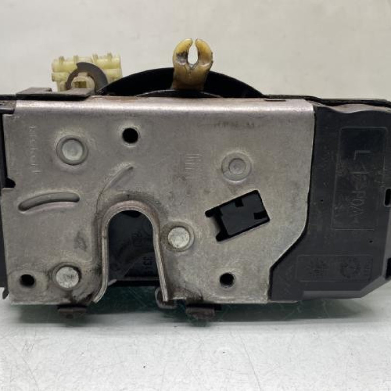 Serrure avant gauche OPEL ASTRA H Photo n°1