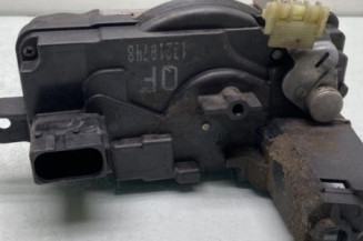 Serrure avant gauche OPEL ASTRA H