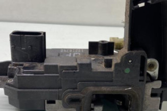 Serrure avant gauche OPEL ASTRA H