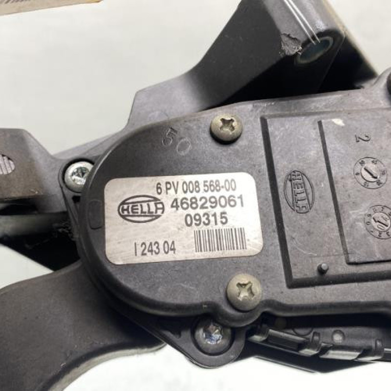 Pedale d'accelerateur FIAT PUNTO 2 Photo n°3
