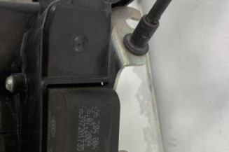 Serrure avant droit MERCEDES VITO 639