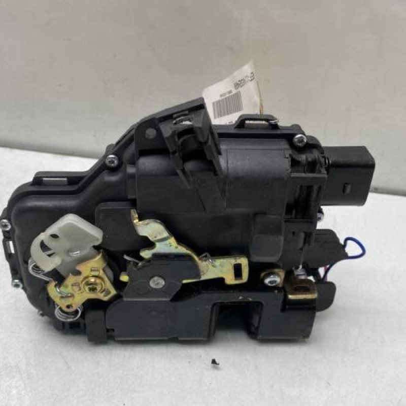 Serrure avant gauche VOLKSWAGEN LUPO Photo n°3