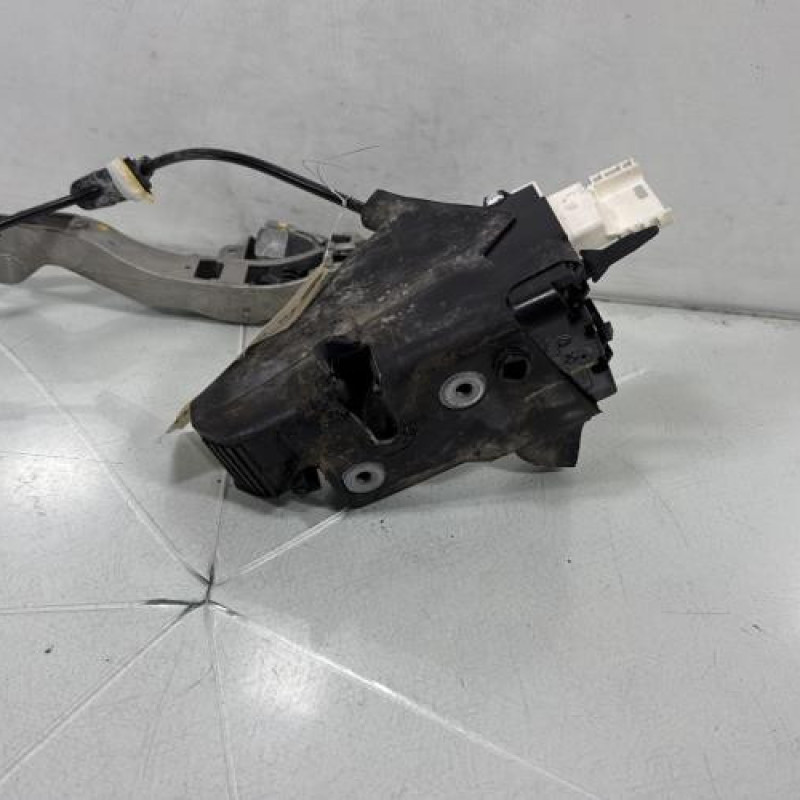 Serrure avant gauche CITROEN C4 1 Photo n°3