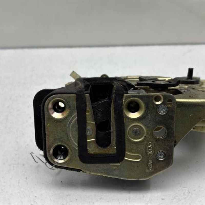 Serrure arriere gauche KIA SORENTO 1 Photo n°5