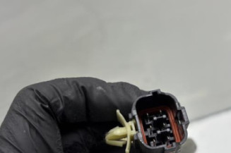 Serrure avant droit KIA SORENTO 1