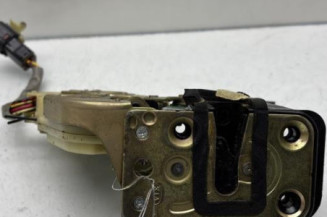 Serrure avant droit KIA SORENTO 1