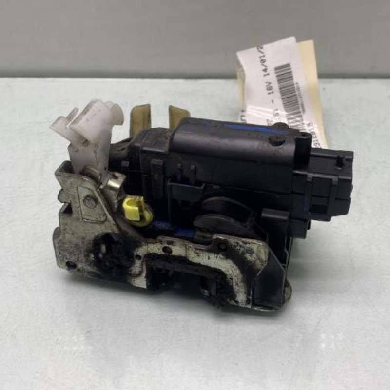 Serrure avant gauche DACIA LODGY Photo n°3