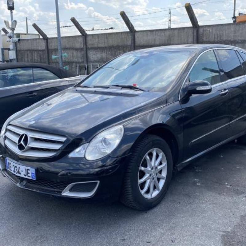 Serrure de coffre MERCEDES CLASSE R 251 Photo n°4