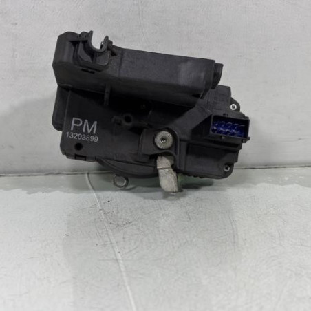 Serrure avant gauche OPEL CORSA C