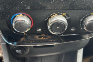 Serrure de coffre RENAULT CLIO 4