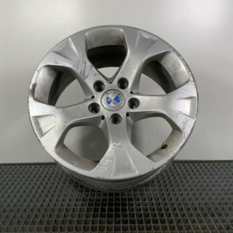 Jante BMW SERIE 1 E87 Photo n°1