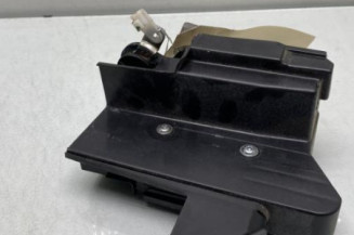 Serrure avant droit DACIA SANDERO 2