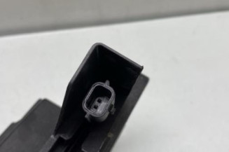 Serrure avant droit DACIA SANDERO 2