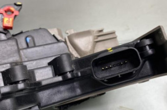 Serrure avant droit KIA CEE-D 3 SPORT WAGON