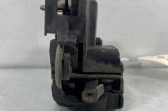 Serrure avant droit MERCEDES VITO 639