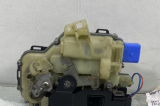 Serrure avant gauche SEAT IBIZA 3