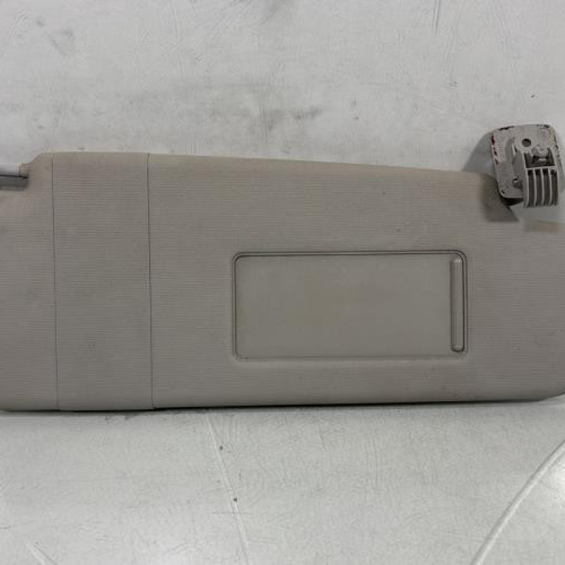 Pare soleil droit VOLKSWAGEN POLO 3 Photo n°2