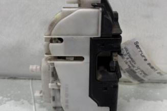 Serrure avant droit VOLKSWAGEN POLO 3