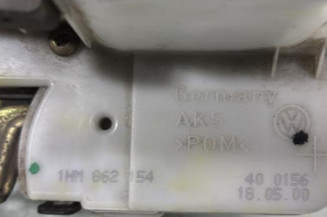 Serrure avant droit VOLKSWAGEN POLO 3
