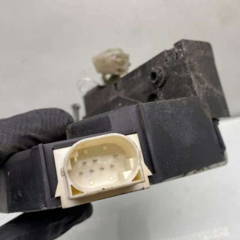 Serrure avant gauche ROVER 75 Photo n°4