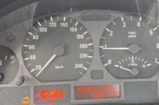 Optique avant secondaire droit (feux)(clignotant) BMW SERIE 3 E46