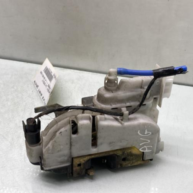 Serrure avant gauche VOLKSWAGEN POLO 3 Photo n°3