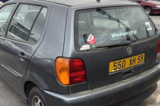 Serrure avant gauche VOLKSWAGEN POLO 3