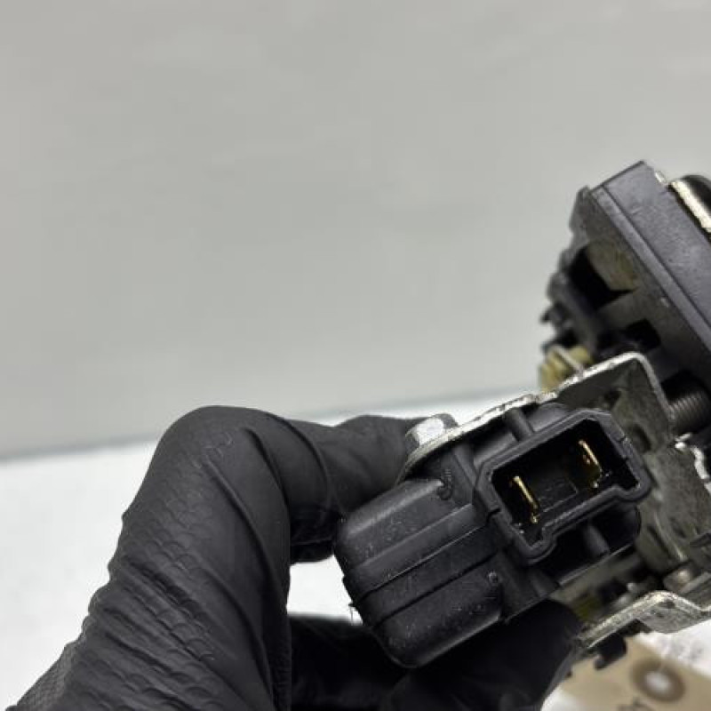 Serrure arriere gauche DACIA LOGAN MCV 1 Photo n°3