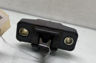 Serrure de coffre RENAULT MEGANE 1
