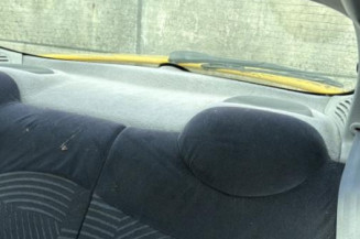 Serrure de coffre RENAULT MEGANE 1