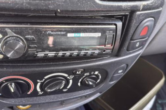 Serrure de coffre RENAULT MEGANE 1