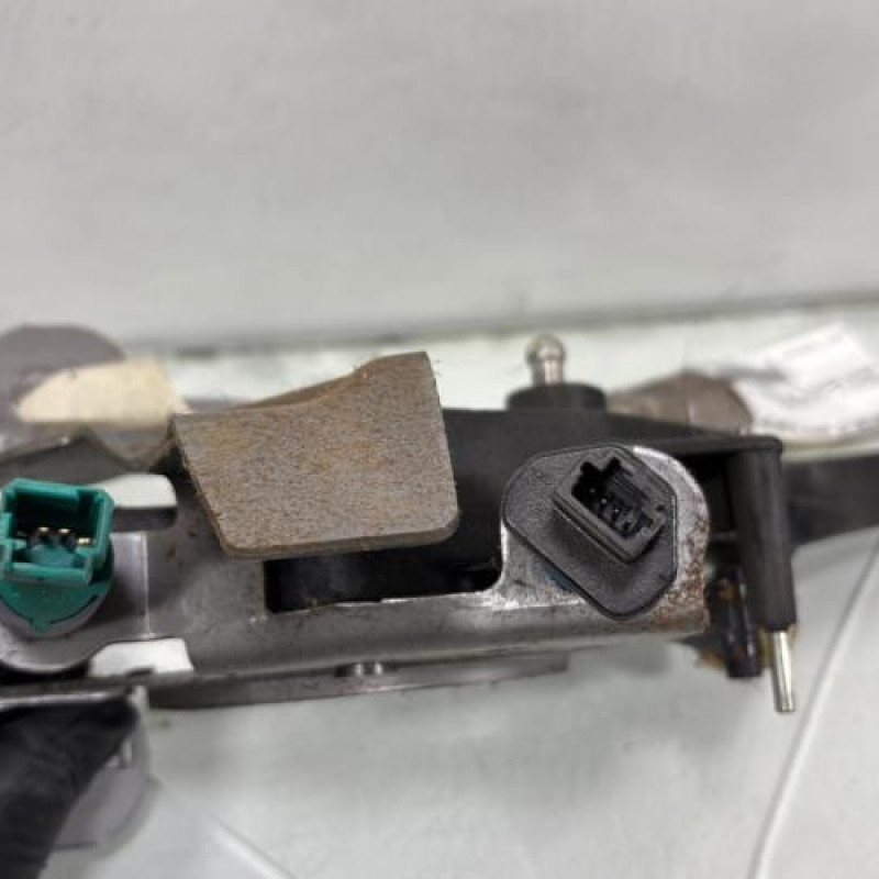 Pedale d'embrayage RENAULT GRAND SCENIC 3 Photo n°4