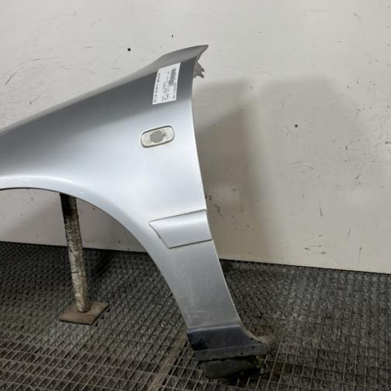 Aile avant gauche AUDI A4 1 Photo n°3