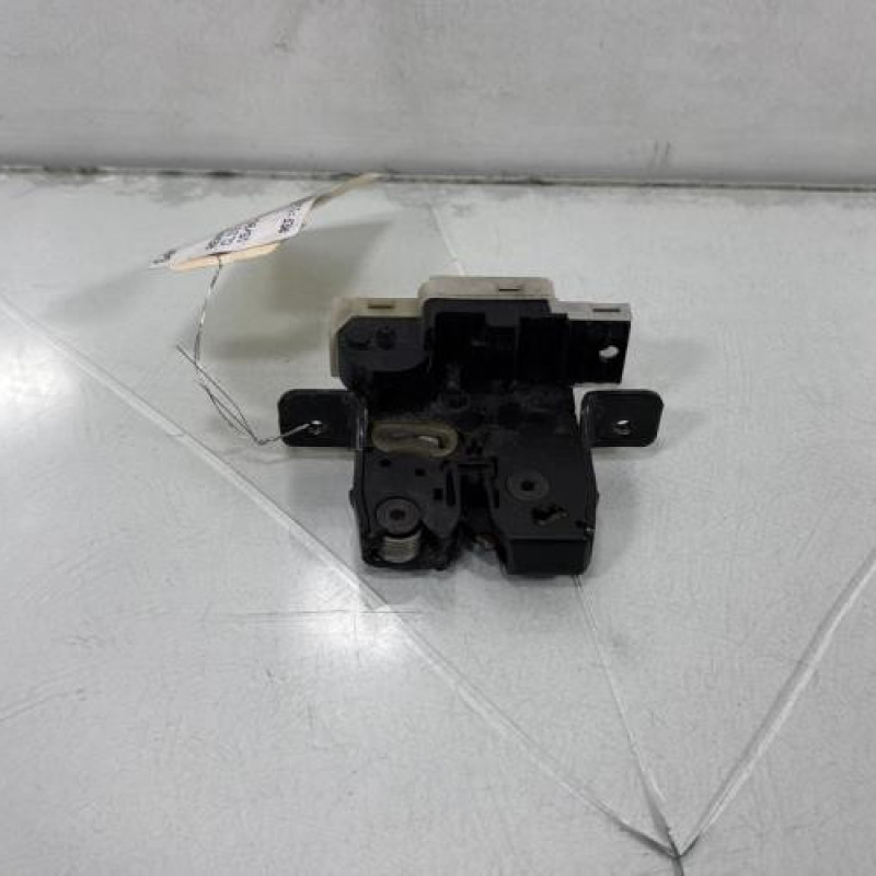 Serrure de coffre RENAULT CLIO 3 Photo n°1