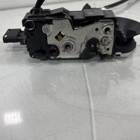 Serrure avant gauche PEUGEOT 207