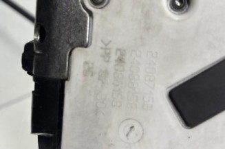 Serrure avant gauche PEUGEOT 207