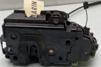 Serrure avant gauche VOLKSWAGEN POLO 4 Photo n°1