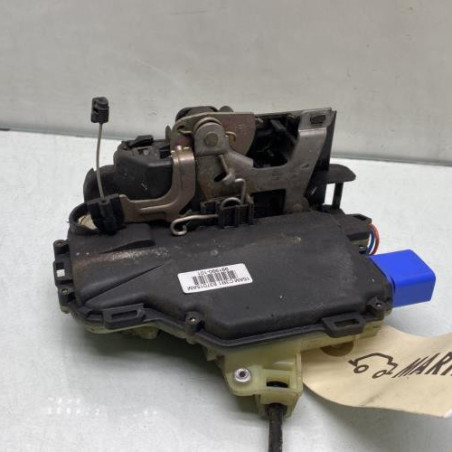 Serrure avant gauche VOLKSWAGEN POLO 4