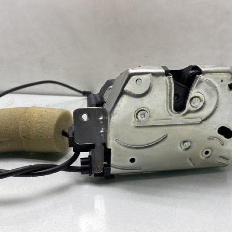 Serrure de coffre MERCEDES CLASSE R 251 Photo n°1