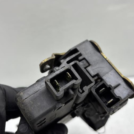 Serrure avant droit RENAULT LAGUNA 1