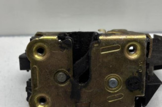 Serrure avant droit RENAULT LAGUNA 1