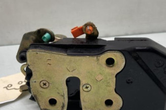 Serrure avant gauche CHRYSLER VOYAGER 4 Photo n°1