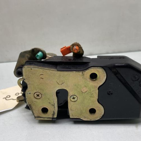 Serrure avant gauche CHRYSLER VOYAGER 4 Photo n°1