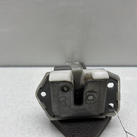 Serrure de coffre SUZUKI SWIFT 3 Photo n°1