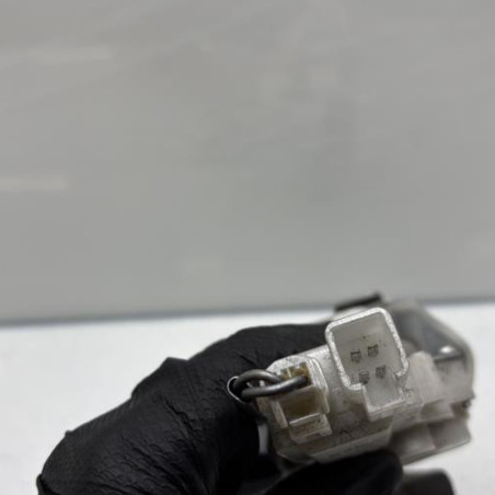 Serrure de coffre SUZUKI SWIFT 3