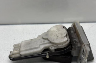 Serrure de coffre SUZUKI SWIFT 3