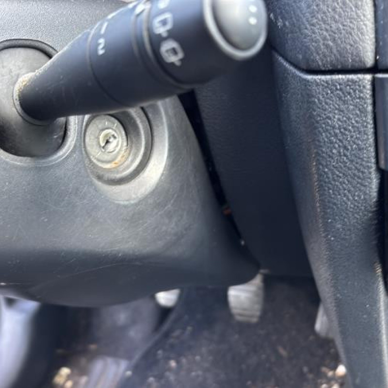 Pedale d'embrayage RENAULT CLIO 2 Photo n°20