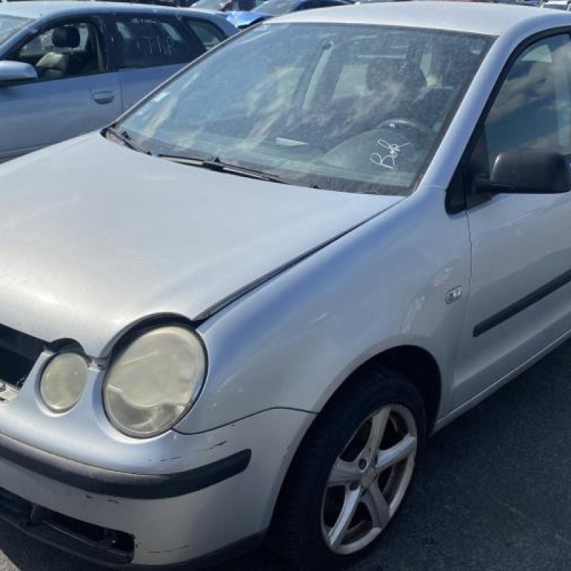 Moteur essuie glace arriere VOLKSWAGEN POLO 4 Photo n°5